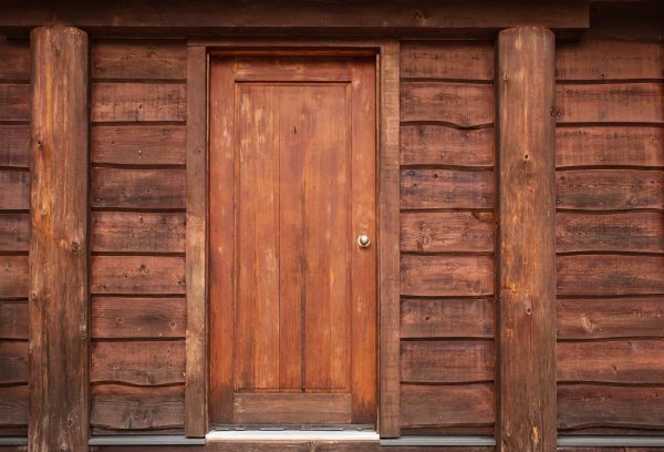 Log Cabin Siding Installation in Glenview
