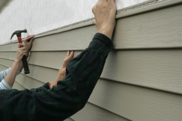 Cost of Insulated Siding Installation in Glenview