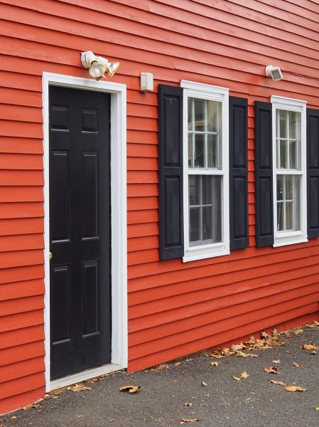Cost of Red Vinyl Siding Installation in Glenview